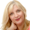 Sarah - Spirituelles & Heilen - Beruf & Arbeitsleben - Tarot & Kartenlegen - Engelsbotschaften - Gratisgespräch & Kartenlegen